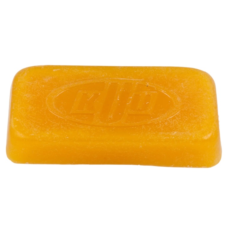 Kuu Snowboard Orange Bulk Wax Bars – 500g