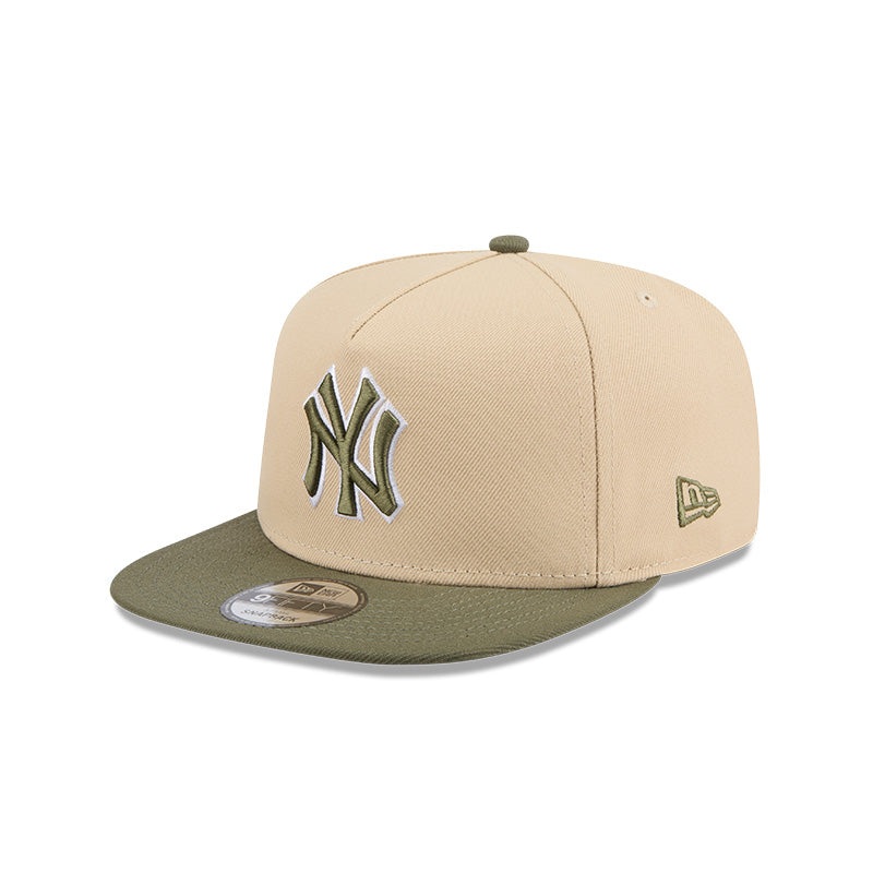 New Era New York Yankees Beige/Green Two-Tone Color Pack A-Frame 9FIFTY Snapback Hat BEIGE/GREEN OS