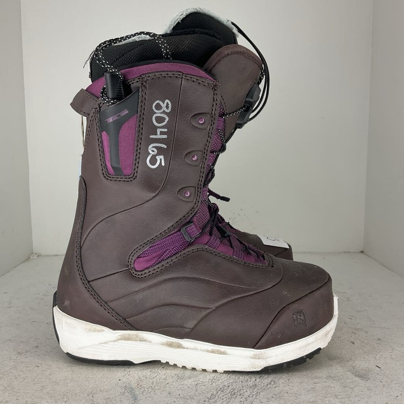 2023 Nitro Women’s Crown TLS Snowboard Boots 5.5 Port Used